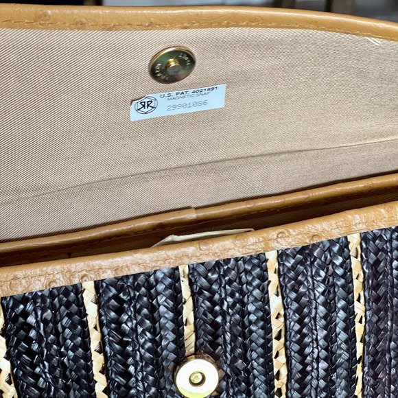 🎉New Vintage... Handmade Woven Bag 💋 - Picture 11 of 11